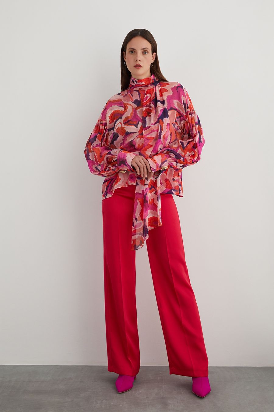 Camicette: Elegante Damenbluse, bunt, Grösse 40, neu – Nuovo e nell'imballaggio originale da Schmiedrued venduto da visagistinalisha