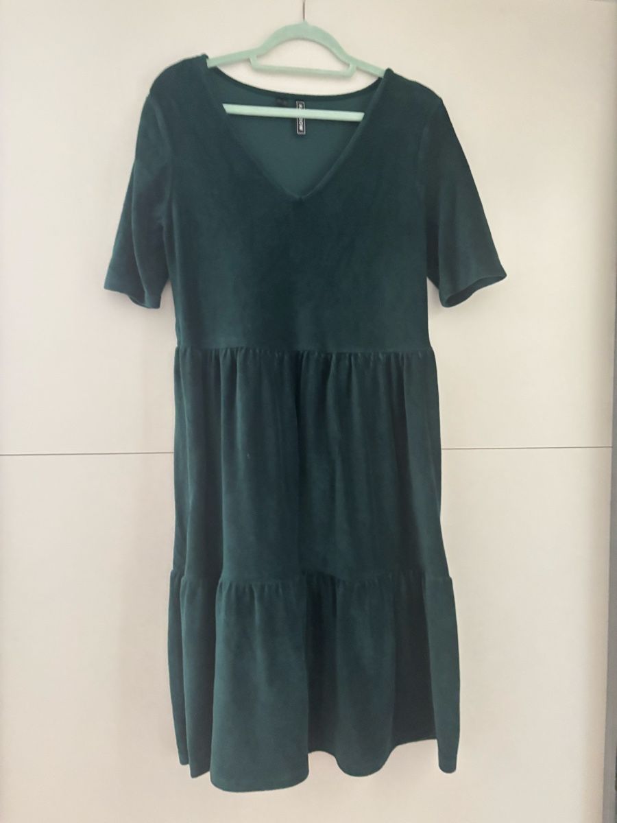 Robes: Cord Samt Kleid – D'occasion à Dittingen par ssplendore