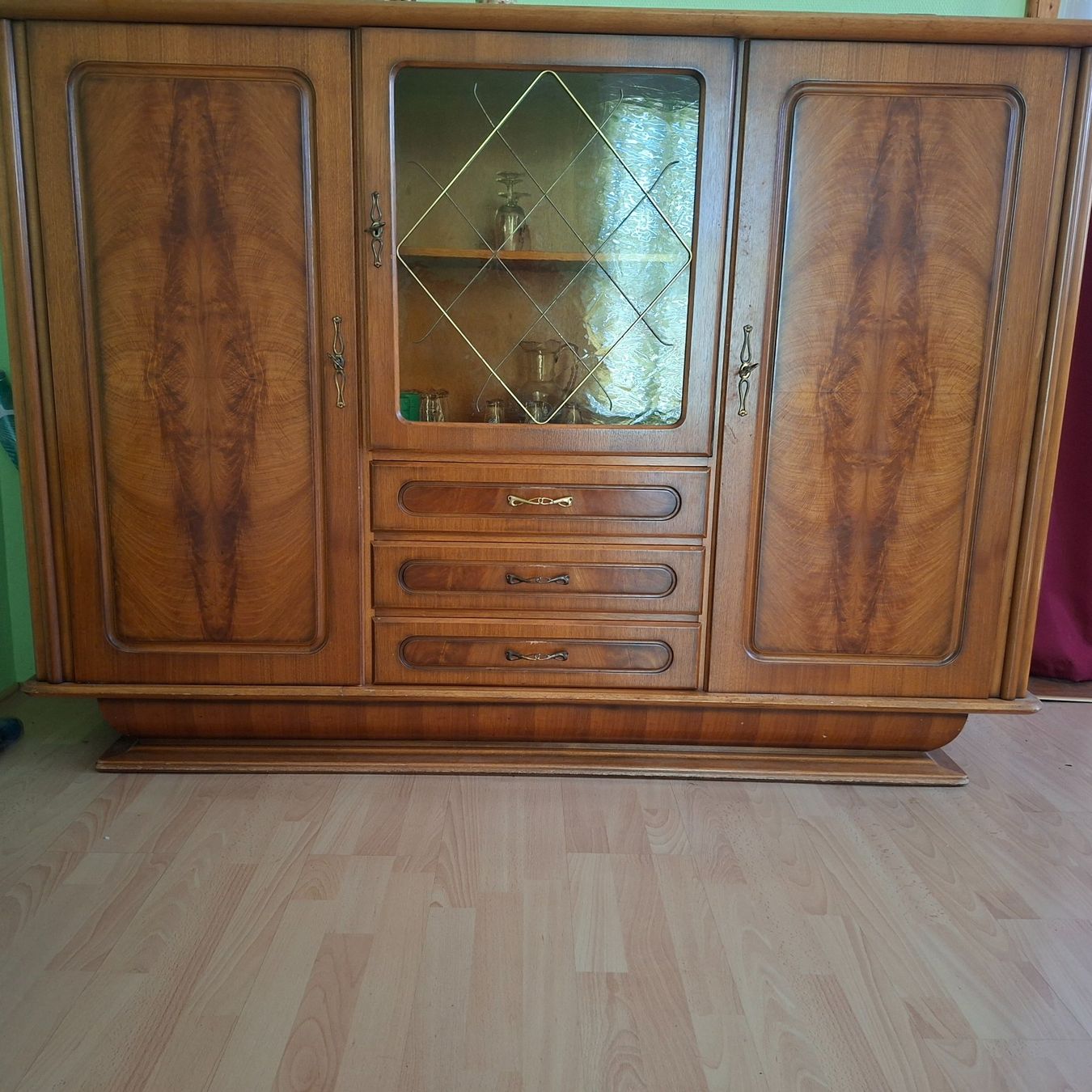 Commodes: Meuble ancien type vaisselier. – D'occasion à Bavois par Pafly63