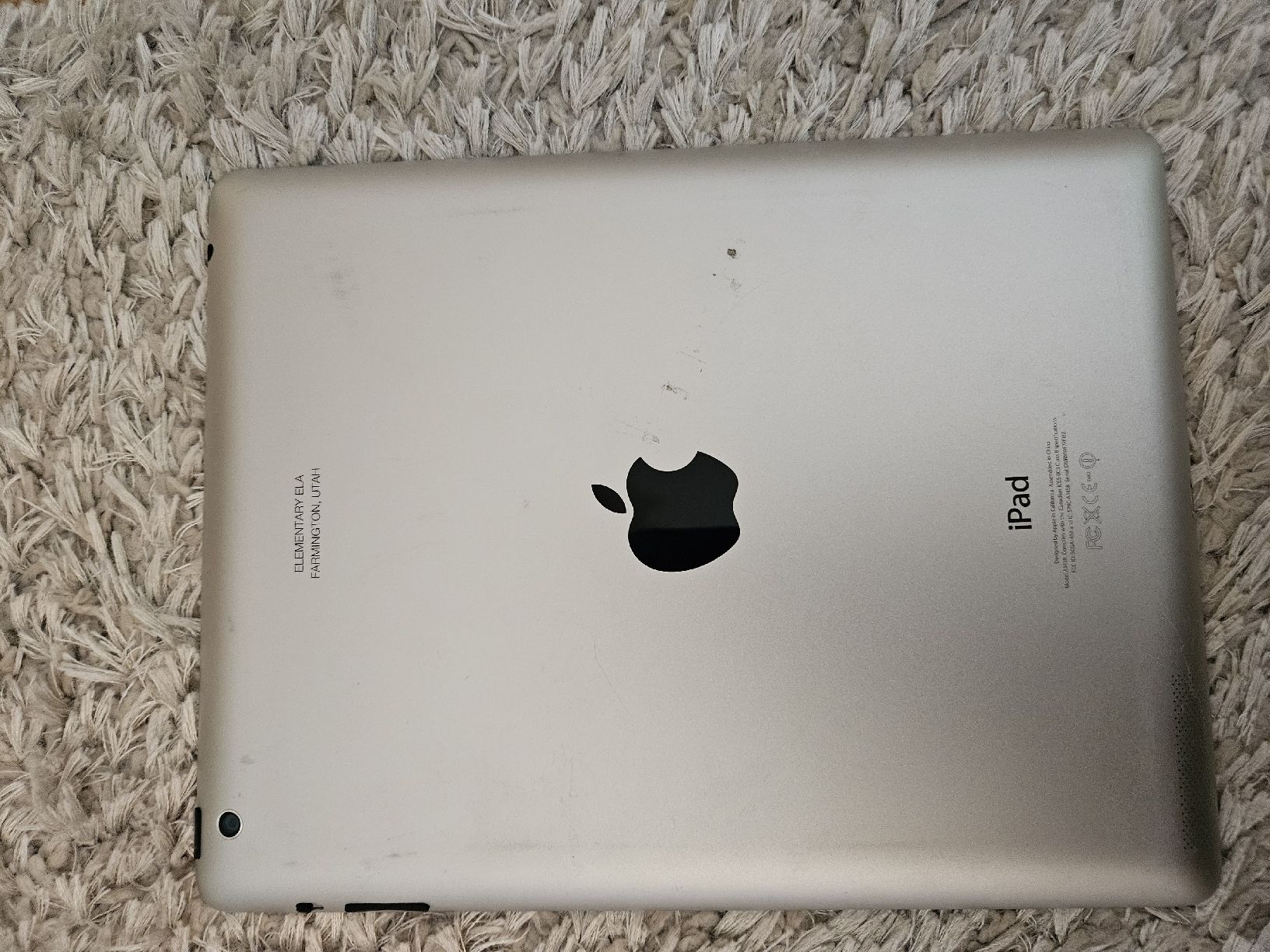 Tablettes PC: I Pad version 10.3.3 – D'occasion à Lausanne par yas88 1