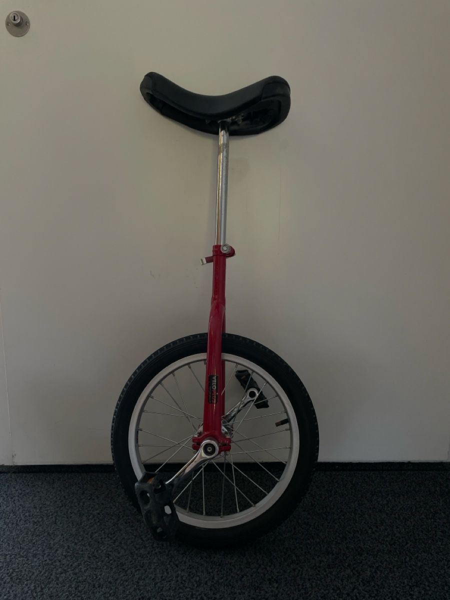 Vélos: Einrad rot Veloplus – D'occasion à Aesch BL par ell_8zv7