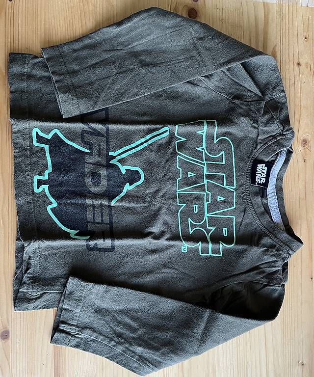 Maglioni & Felpe: Star Wars Langarmshirt – Usato da Wenslingen venduto da Corrinella