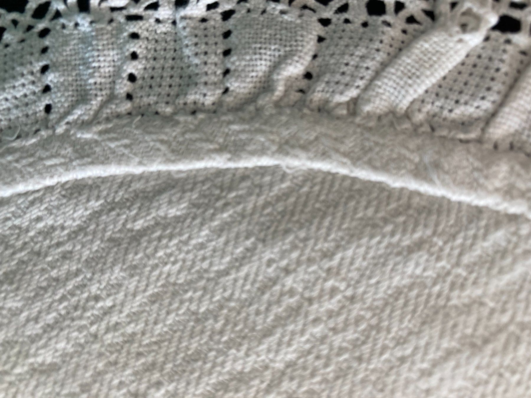 Sottobicchieri: SPITZENDECKCHEN   Baumwolle  nicht ganz oval da  HANDARBEIT – Usato da Subingen venduto da ArtBead 3