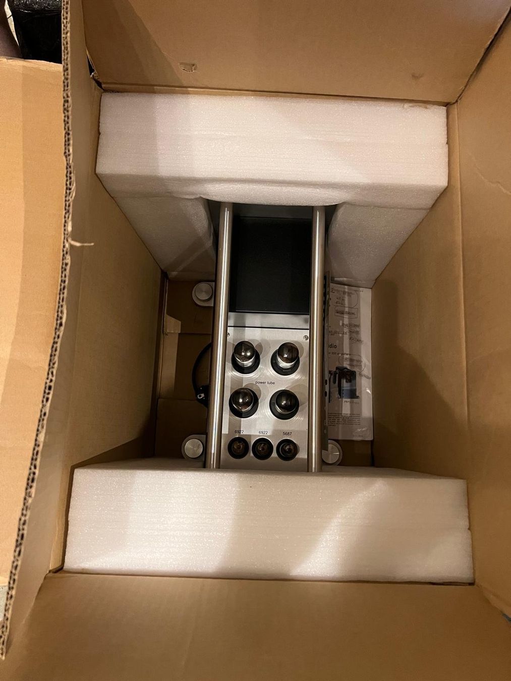 Amplificatori: Opera Consonance Cyber 800 Push-Pull-Monoverstärker – Usato da Bern venduto da nau_vlk9 4