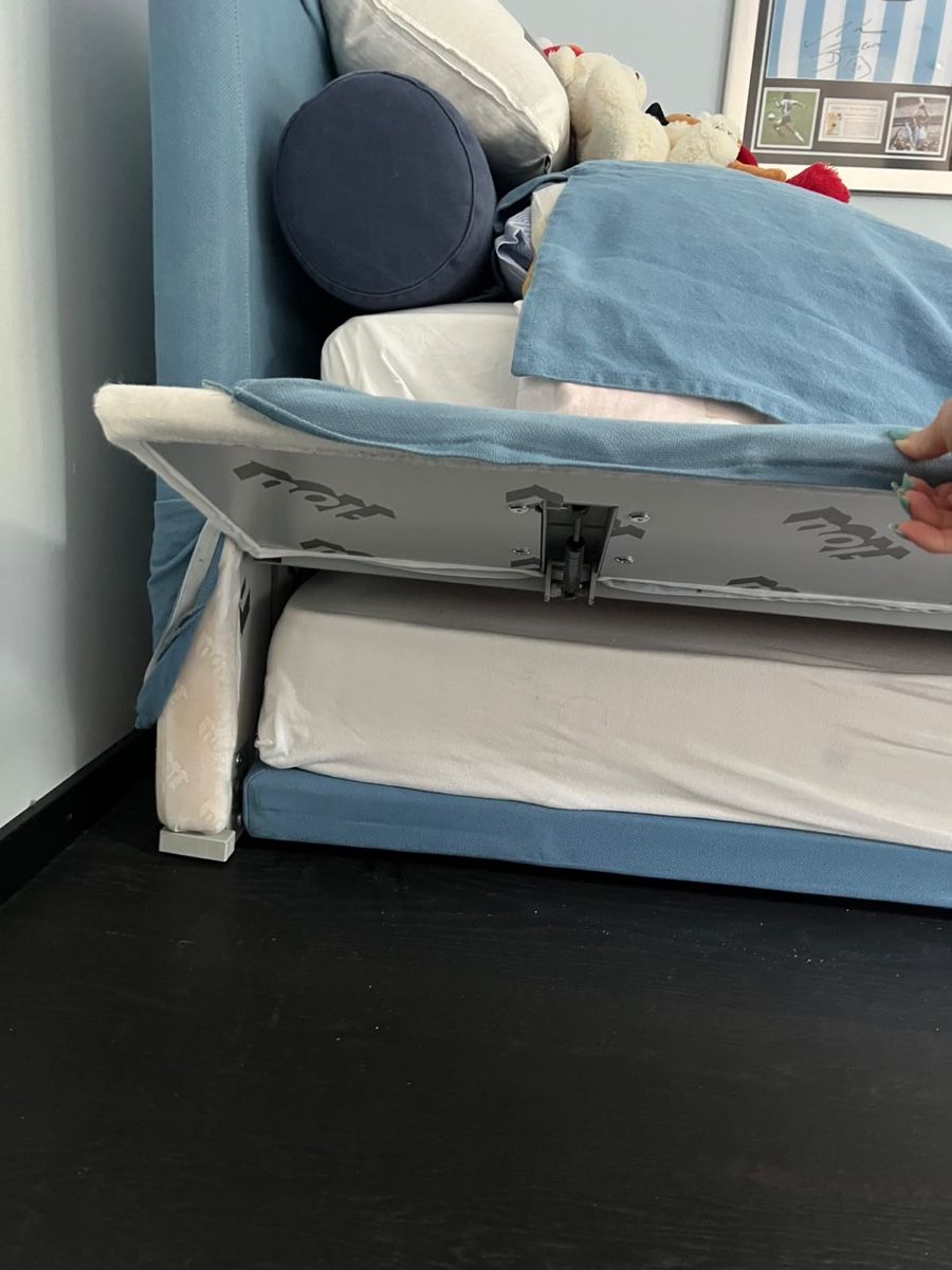 Letti: Flou Bett Biss – Usato da Rüschlikon venduto da ant_5v7g 3