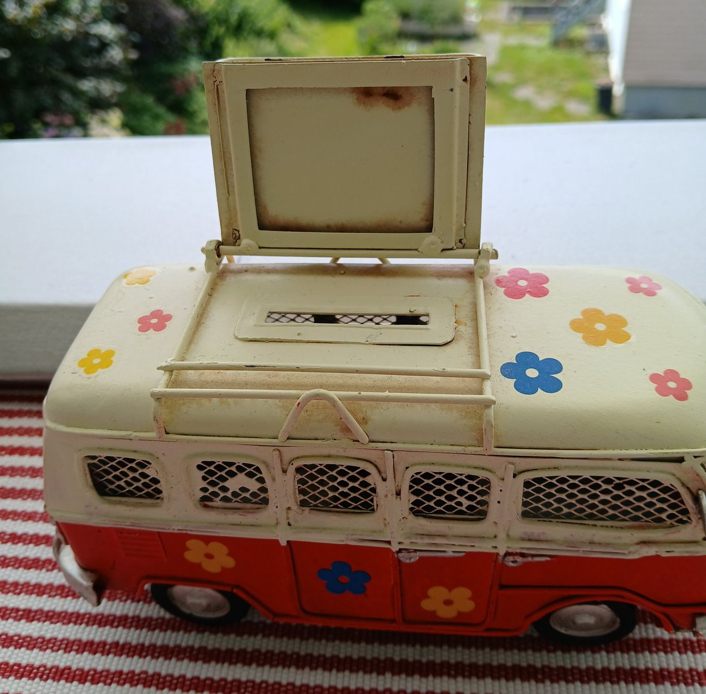 Salvadanai: Reisekasse, Sparkässeli, retro, VW – Usato da Zug venduto da flormita 2