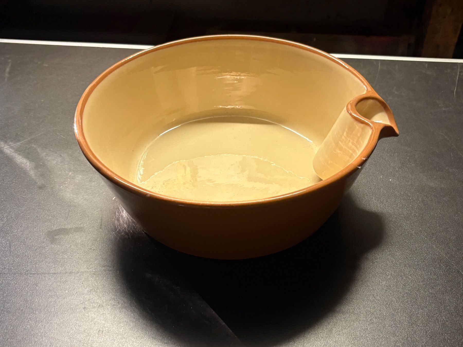 Coupes: Keramik Schale mit Ausguss – Neuf (Voir description) à Frick par Rukki 1