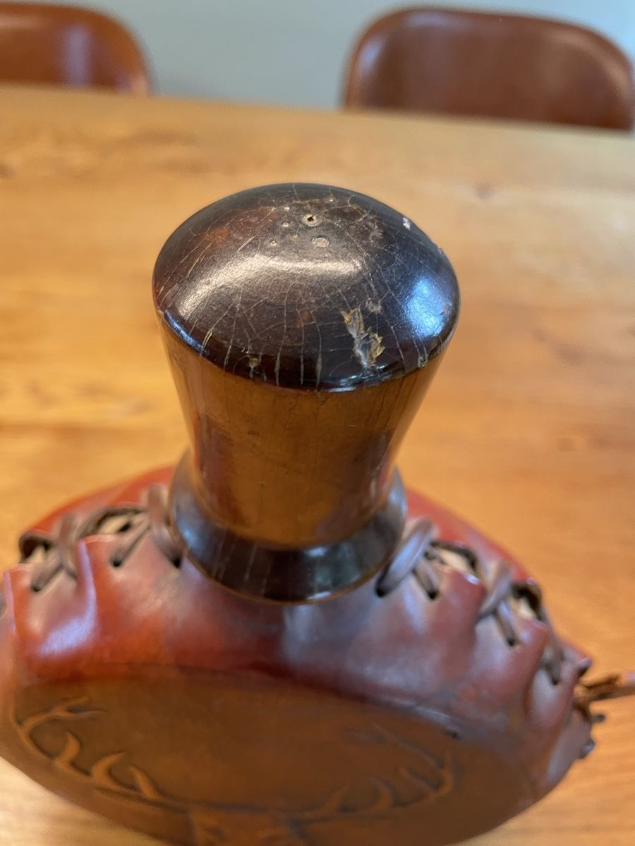Bottiglie: Jagdflasche Hirsch Leder – Usato da Niederbüren venduto da Poschti_19 3
