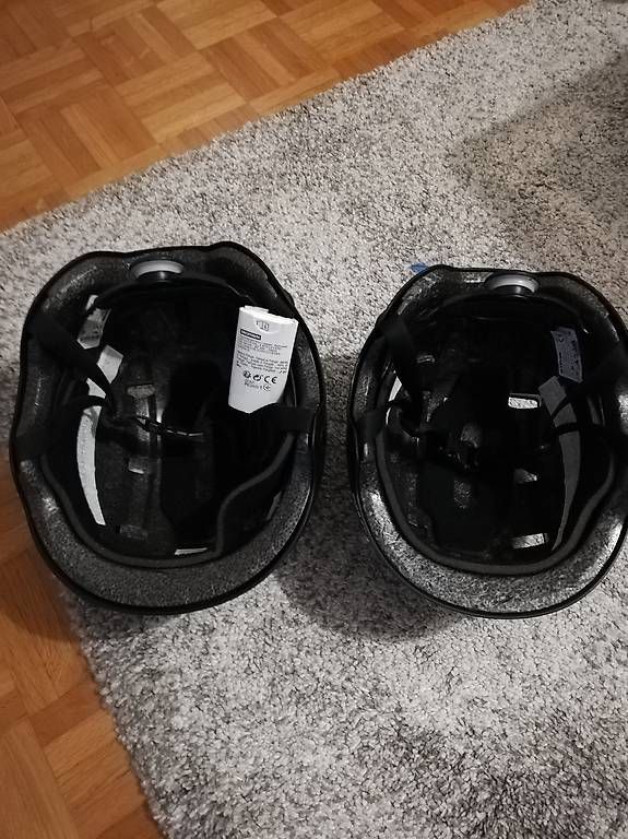 Caschi: Caschi biciclette  – Nuovo e nell'imballaggio originale da Bellinzona venduto da lus_lyb5 1