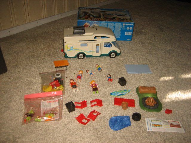 Playmobil Giocattoli: Playmobil Wohnmobil / Camping – Usato da Winterthur venduto da pf02