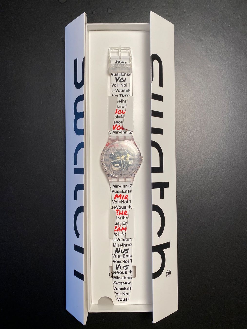 Swatch Orologi: Aktionärsuhr 2026 von Swatch – Nuovo e nell'imballaggio originale da Bern venduto da Infantin