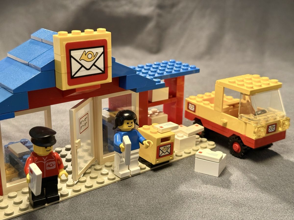 Lego Jouets: Lego 6362 Post Office – D'occasion à Bellinzona par Alby_C. 1