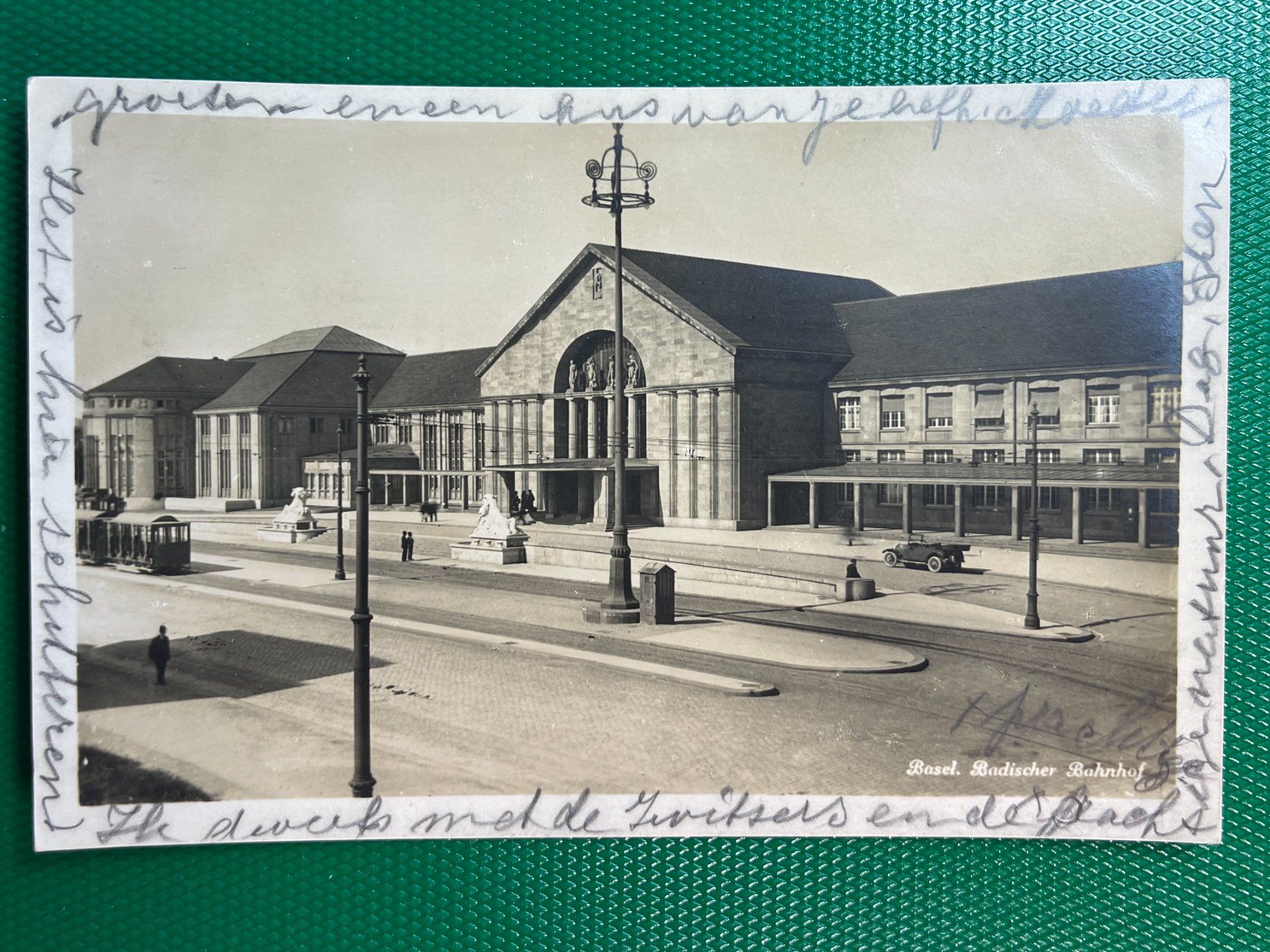 Cartes postales: Basel - Badischer Bahnhof – D'occasion à Steg VS par _vinci_