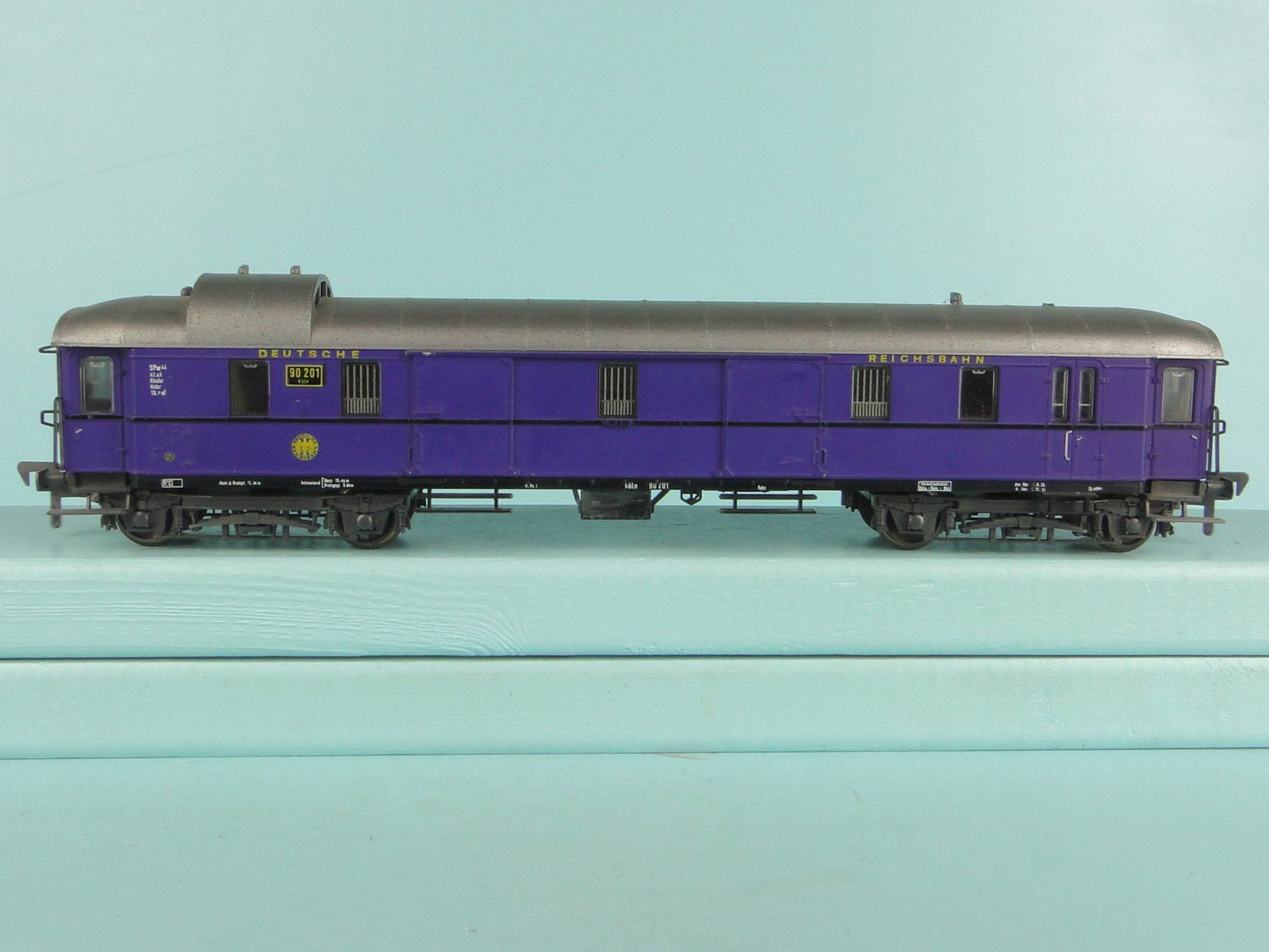 Liliput Modelleisenbahnen: Liliput/Fleischmann 821 Rheingold Gepäckwagen – Gebraucht aus Bülach von cann11 2