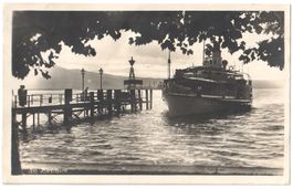 DAMPFSCHIFF bei Anlegestelle am Zürichsee, wo? ~1930