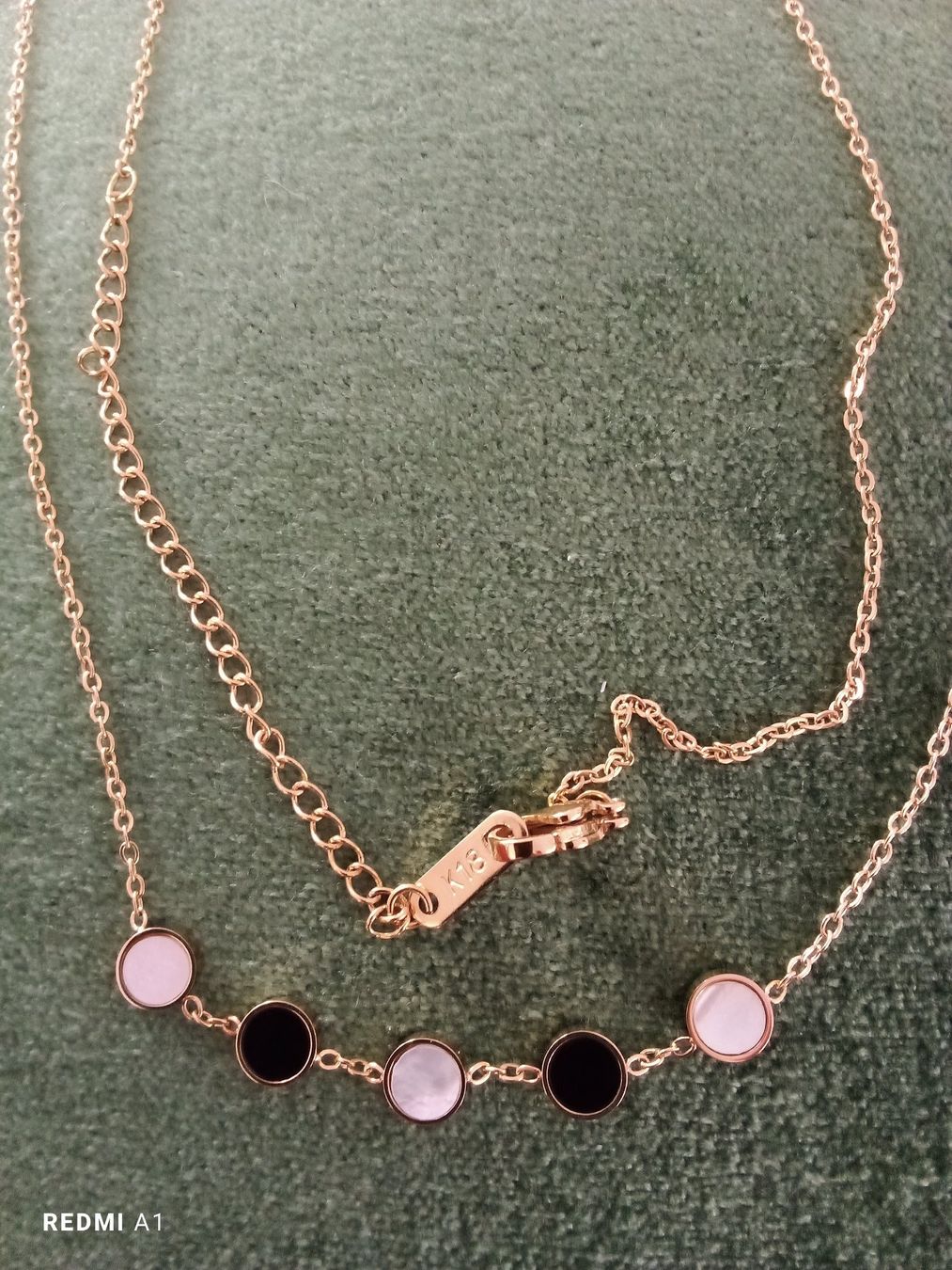 Catenine: Collier mir Perlmutt-Blüten SoCharm – Nuovo (secondo la descrizione) da Beride d. Bedigli. venduto da Connina 4