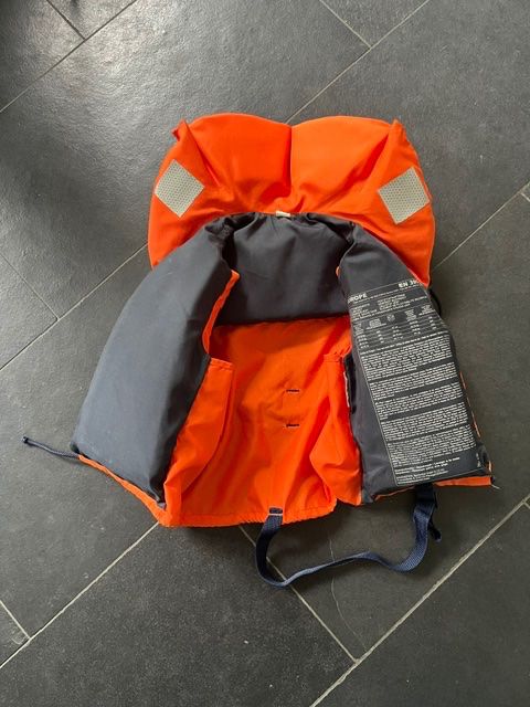 Schwimmwesten: Rettungsweste / Schwimmweste für Kinder – Gebraucht aus Zürich von RZH 4