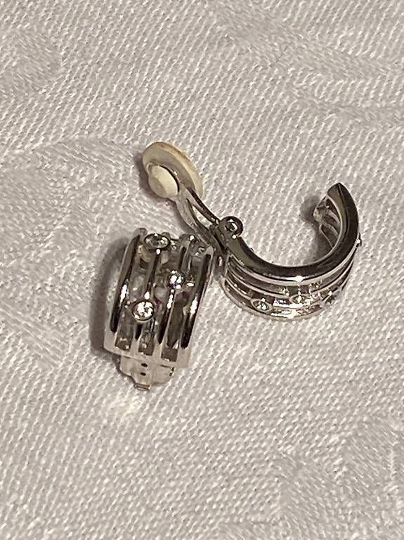 Ohrringe & -stecker: Ohrclips – Gebraucht aus Trachslau von ges_wyp7