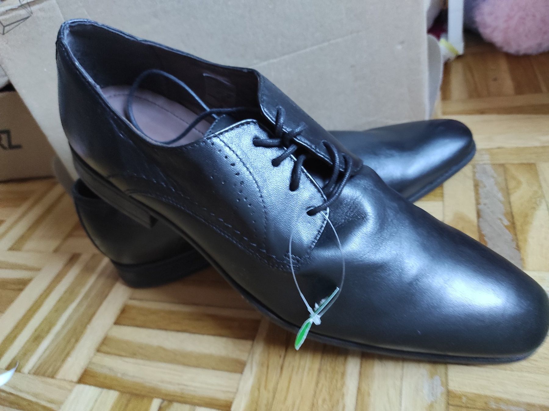 Scarpe da uomo: Chaussures en cuir pour homme – Nuovo (secondo la descrizione) da Renens VD venduto da cla_7zv5