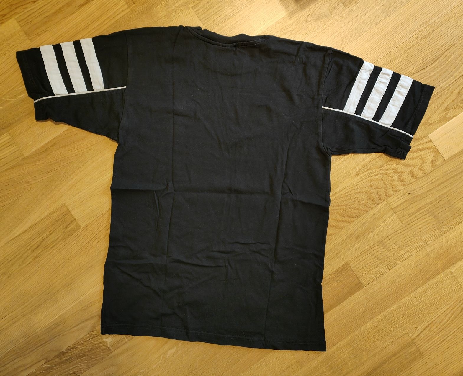 Adidas T-shirt: Adidas Shirt / Grösse S – Nuovo e nell'imballaggio originale da Kleinandelfingen venduto da Stitch2014 1