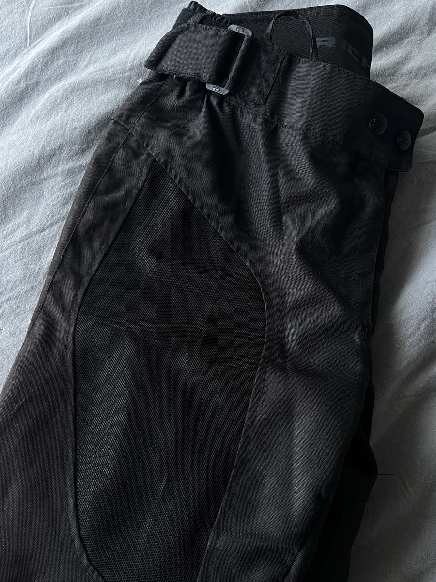 Pantaloni: Richa Airsummer Damen-Motorradhose M – Usato da Horw venduto da _Celine99_ 3