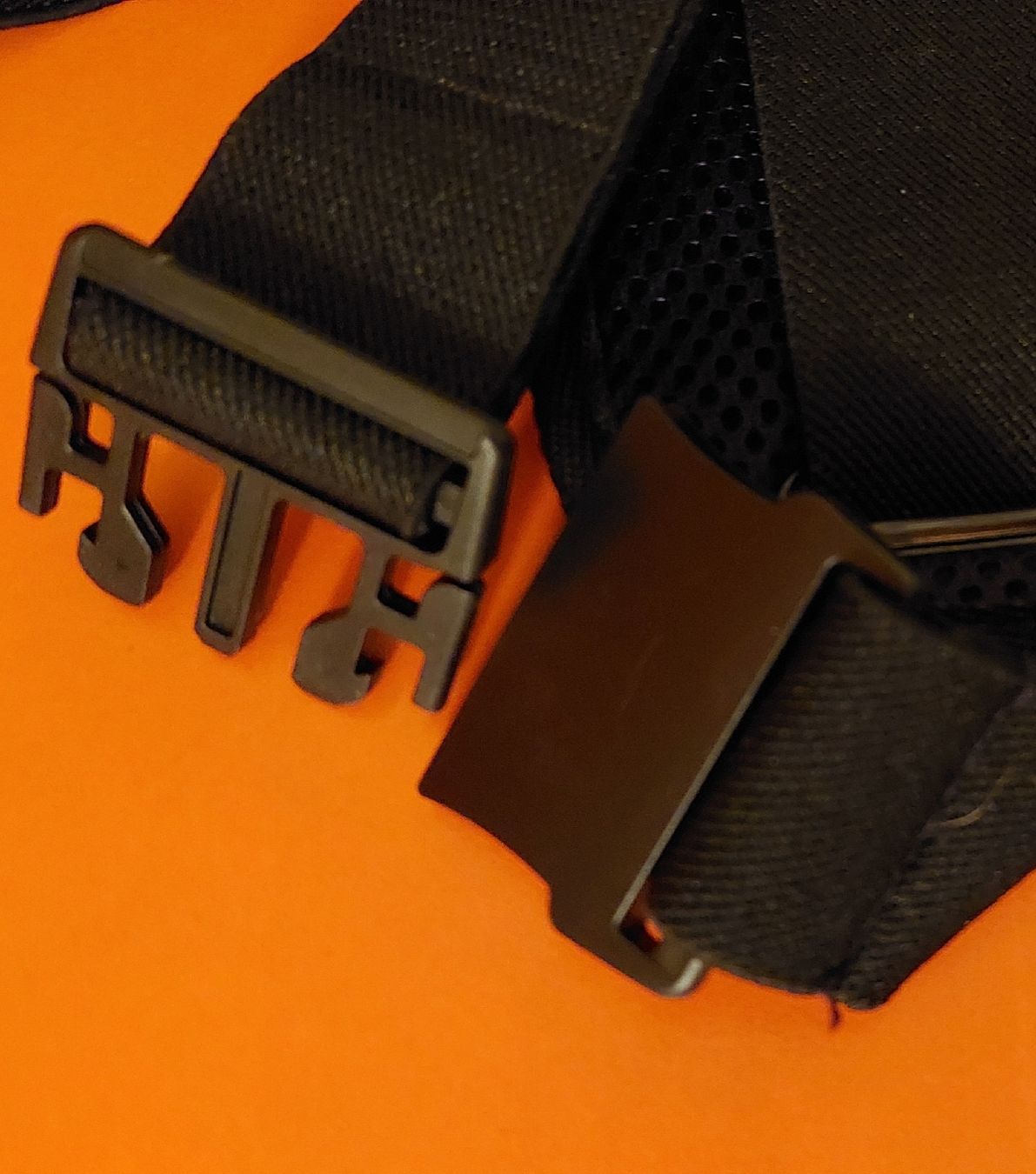 Borse: Gürteltasche/ Bauchtasche / schwarz stretch - sehr elastisch – Usato da Oberwil BL venduto da Hunajakakku 4
