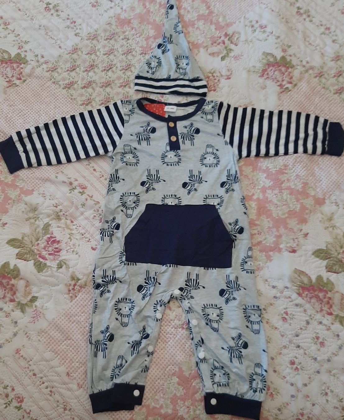Pigiama & Simili: Babykleidung – Usato da Basel venduto da zaa_7ft5