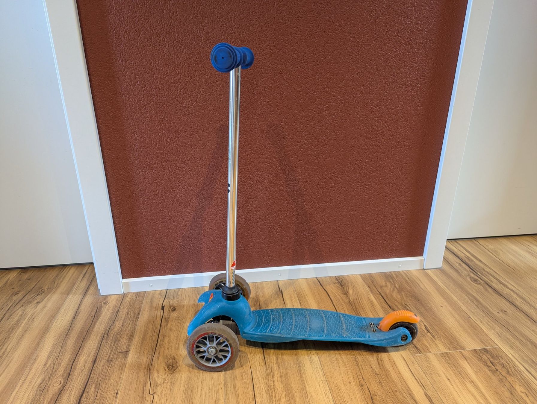 Kickboard: Kinderkickboard zu verkaufen – Gebraucht aus Andwil SG von nin_mnt2