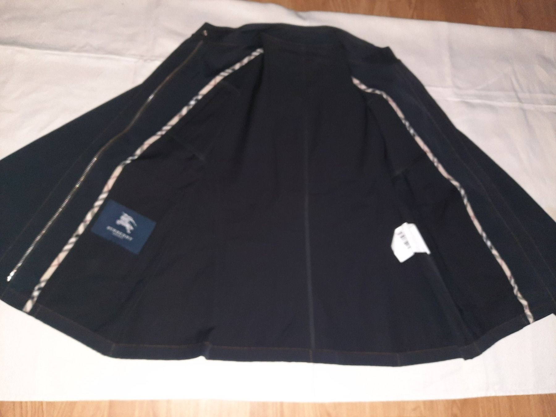 Burberry Giacche: Burberrys' giacca mezza stagione – Nuovo (secondo la descrizione) da Biasca venduto da Old_6blh 7