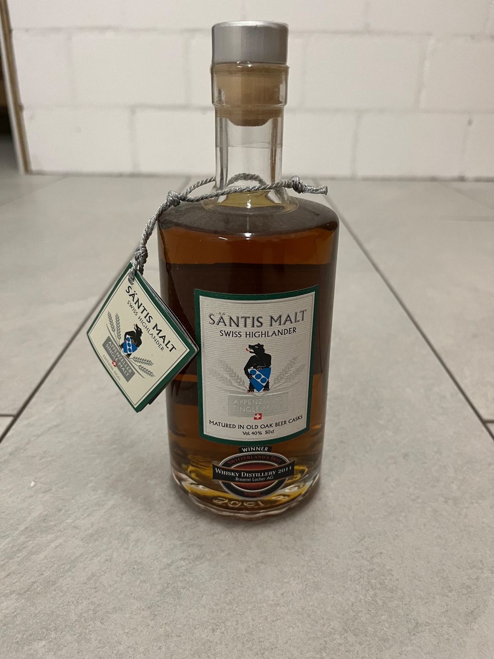 Bevande alcoliche: Whiskey, Säntis Malt Swiss Highlander, 2011 – Nuovo e nell'imballaggio originale da Niederhelfenschwil venduto da godstar