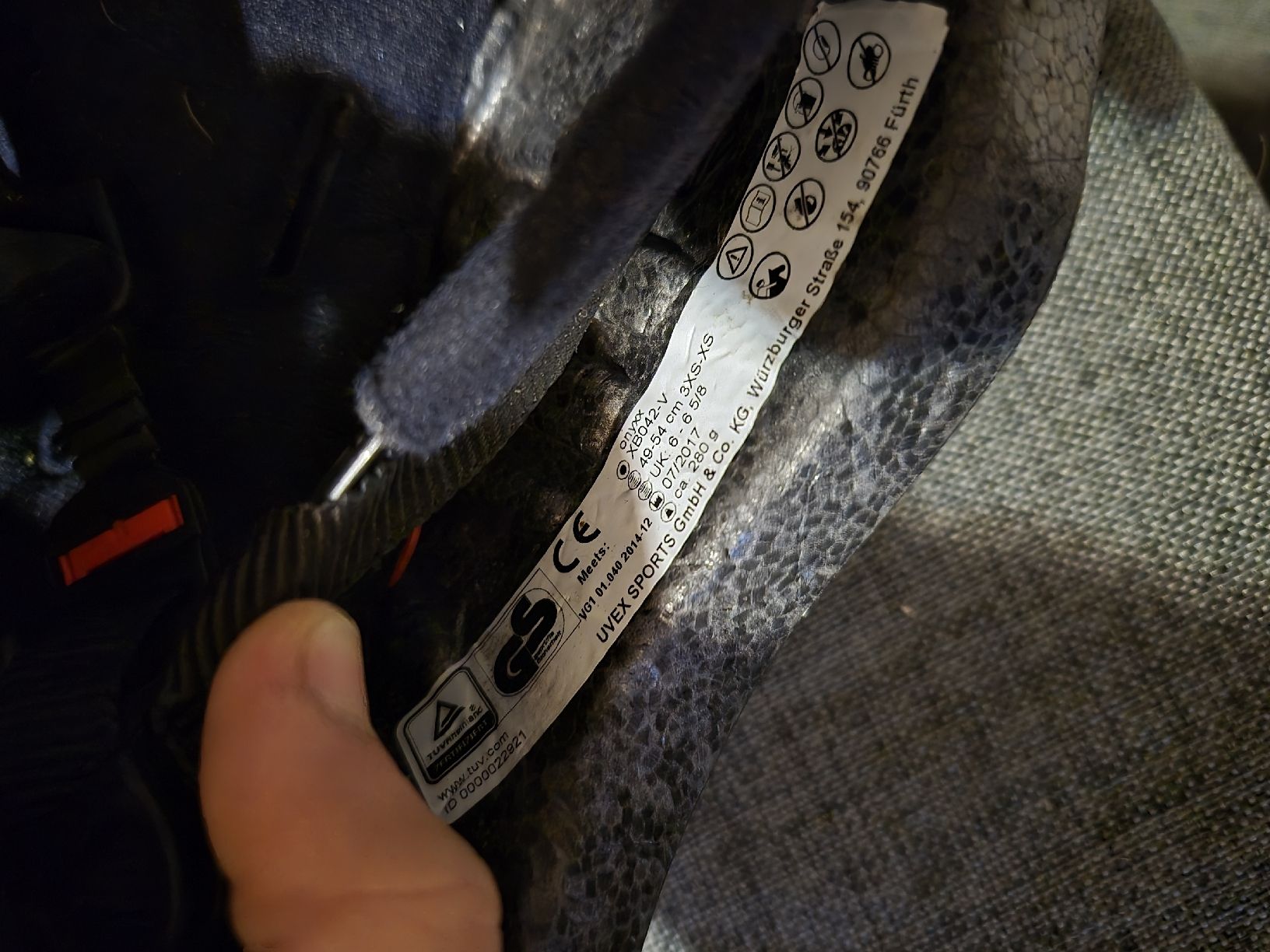 Caschi: Uvex Reithelm 49-54 3XS-S – Usato da Meggen venduto da Orrinka20 4
