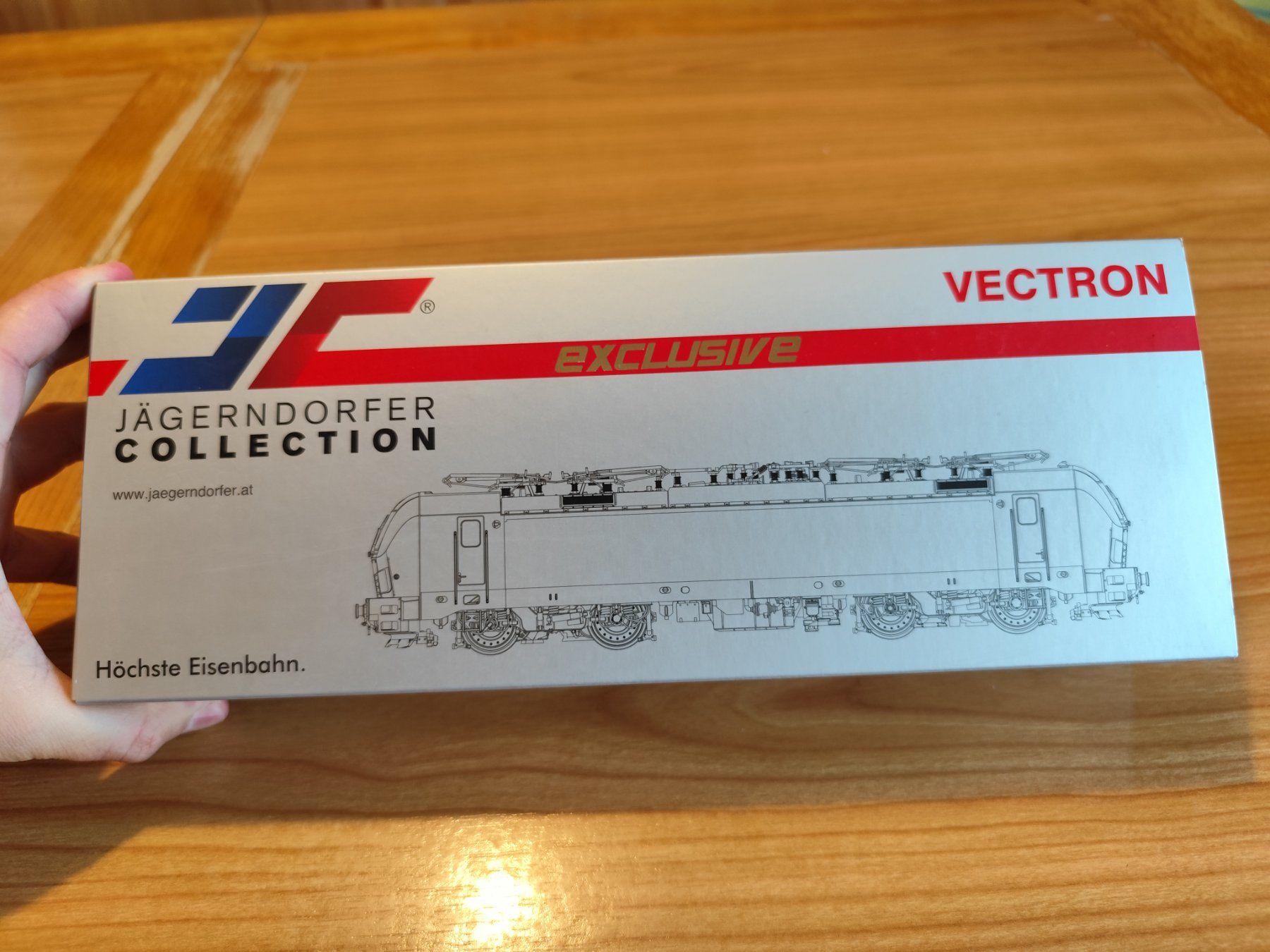 Jägerndorfer Modellini di ferrovie: Jägerndorfer H0 AC~ Vectron ELL BR 193 ZIMO Decoder – Nuovo e nell'imballaggio originale da Studen SZ venduto da RahanKappa 1