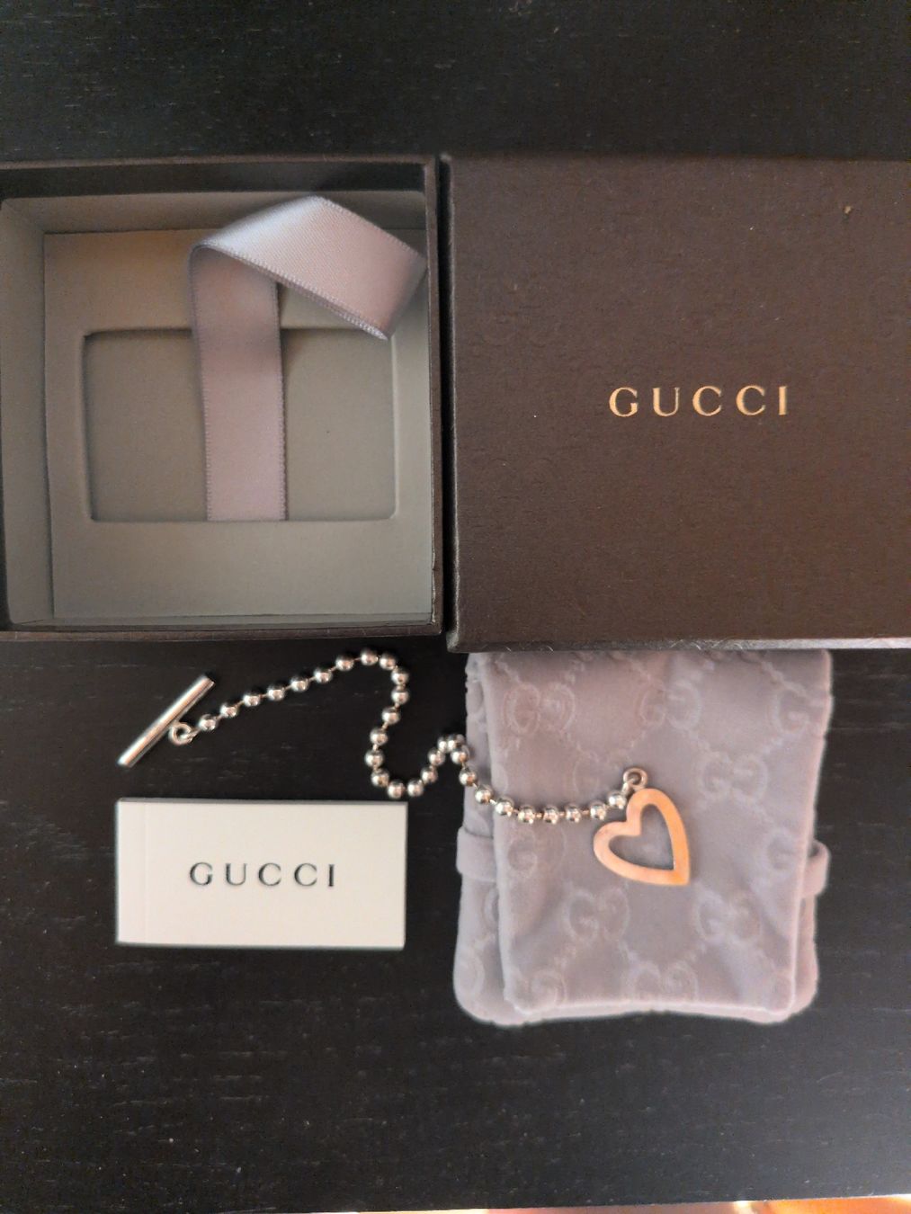 Gucci Bracelets: Bracciale GUCCI argento – Neuf avec emballage d'origine à Taverne par mel_z8df