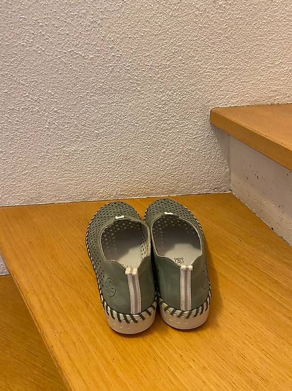 Rieker Scarpe da donna: Sommerschuhe Rieker 39 – Usato da Mettmenstetten venduto da Beststeller 4
