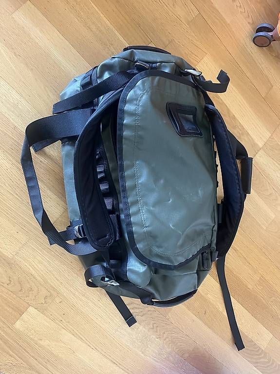 Borse: Grüne North Face Duffel-Bag – Usato da Zürich venduto da mar_adentro 1