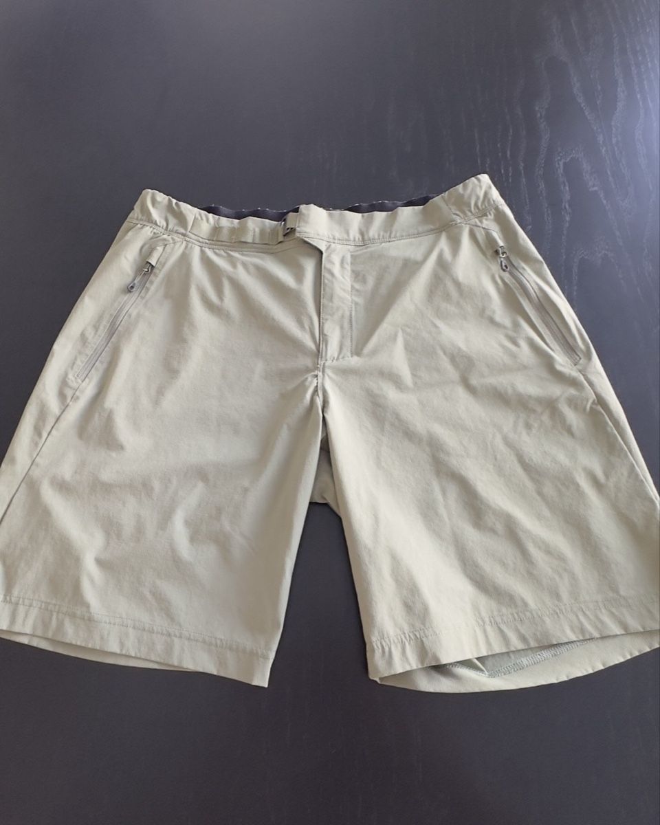 Scott Pantalons: SCOTT Trail Vertic Short - vert olive en taille L – Neuf (Voir description) à Lengnau BE par Dali. 1