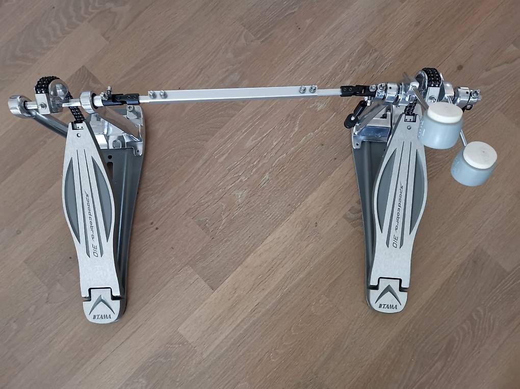 Strumenti musicali: Double Bass Pedals – Usato da Buttisholz venduto da Dodobon