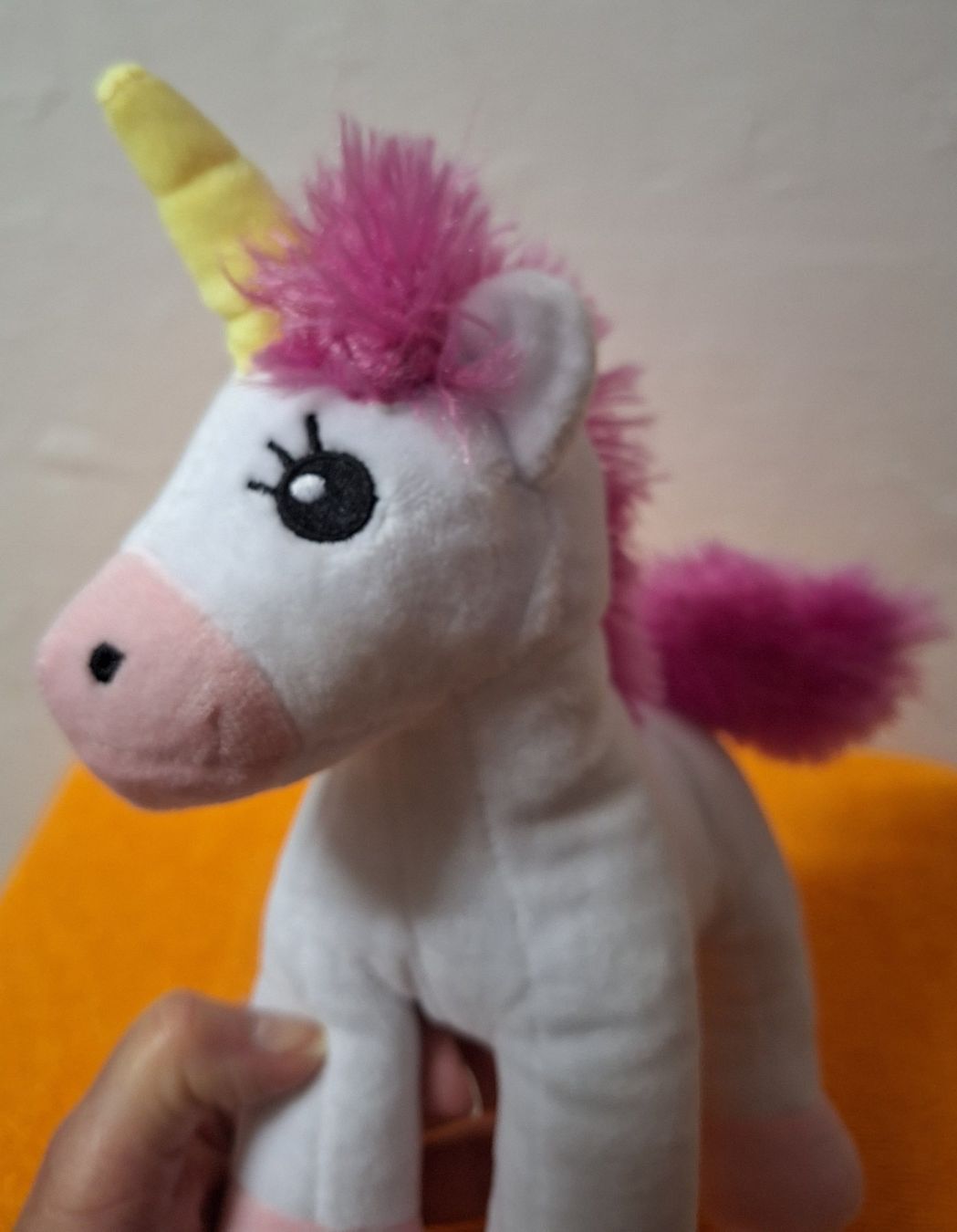 Giocattoli: Weißes Einhorn mit rosa Schweif. Simba D-Fürth – Usato da Muri AG venduto da Edlerweiss 2