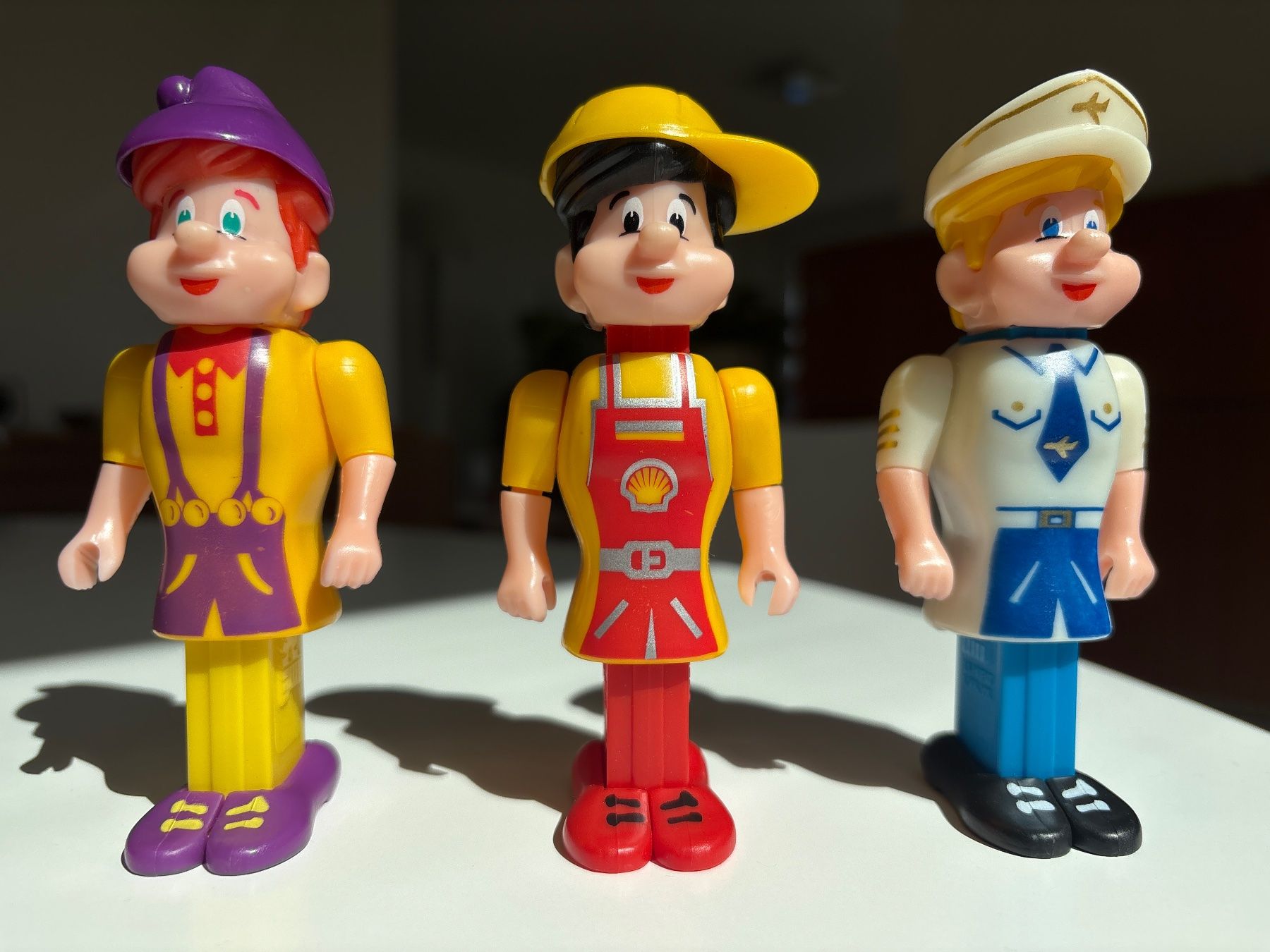 Pez Statuette: PEZ Pal Remake Body Parts - Alpine Boy, Shell Boy, Pilot Boy – Usato da Zürich venduto da Turbotoys