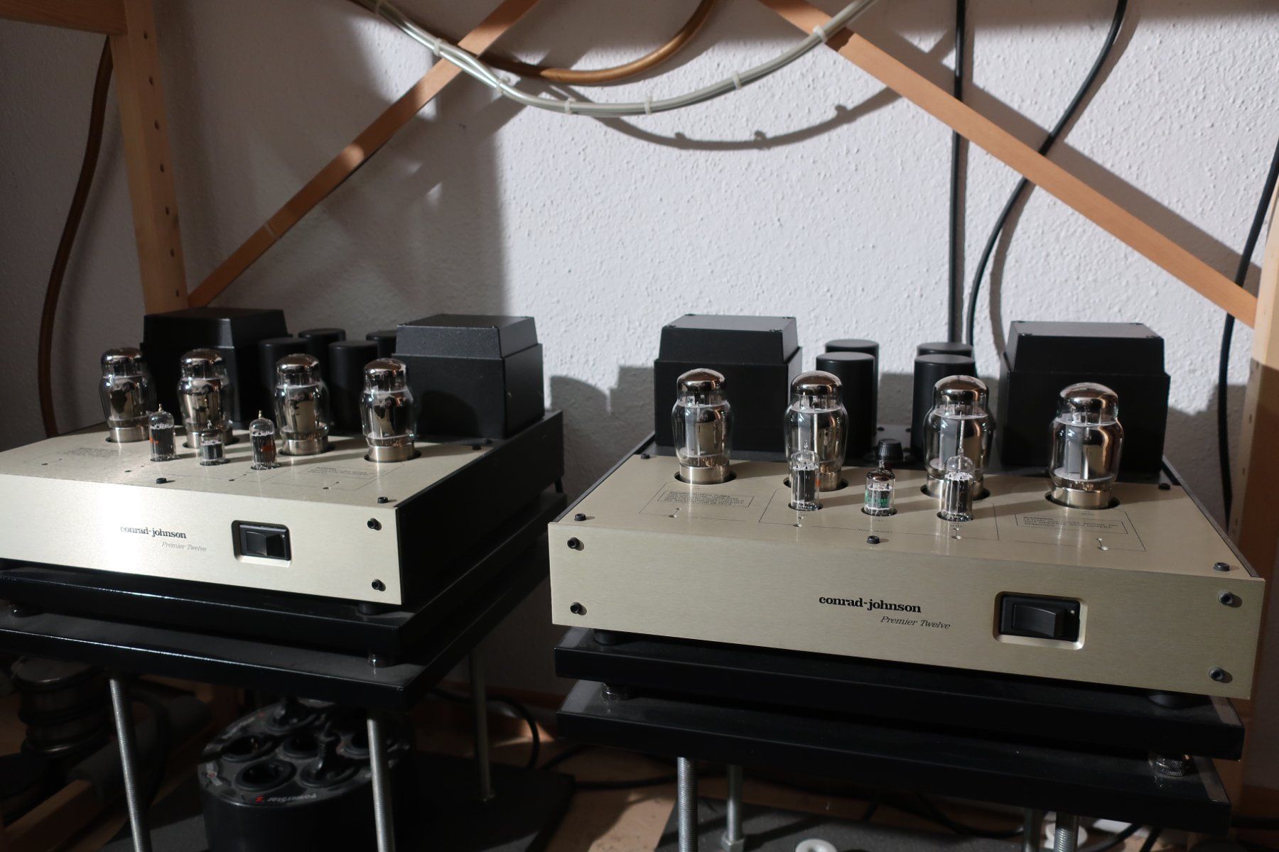 Conrad-Johnson Amplificatori: Conrad Johnson Premier 12 Mono Endstufen – Usato da Oberflachs venduto da genki-tama 2