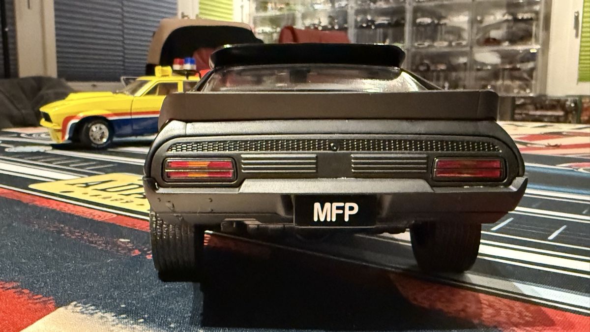 Greenlight Modellini d'auto: Mad Max Interceptor Modellauto 1:18 - Top Zustand! – Nuovo (secondo la descrizione) da Basel venduto da Zomeg 4