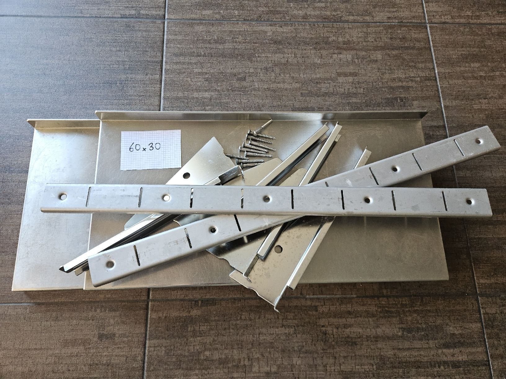 Scaffali: Chromstahl Wandregal Gastro – Usato da Morschach venduto da Hanswi 1