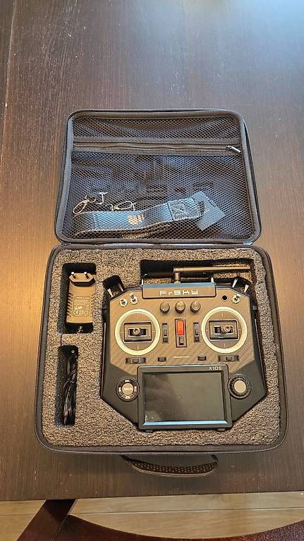 RC Modellbau: Grosses FPV-Drohnen Set – Gebraucht aus Ermenswil von D3Troy 3