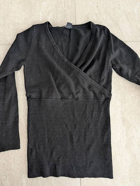 Pullover & Sweatshirts: Umstands Pullover Grösse 38/ M – Gebraucht aus Lostorf von HappyFlohmarkt 2