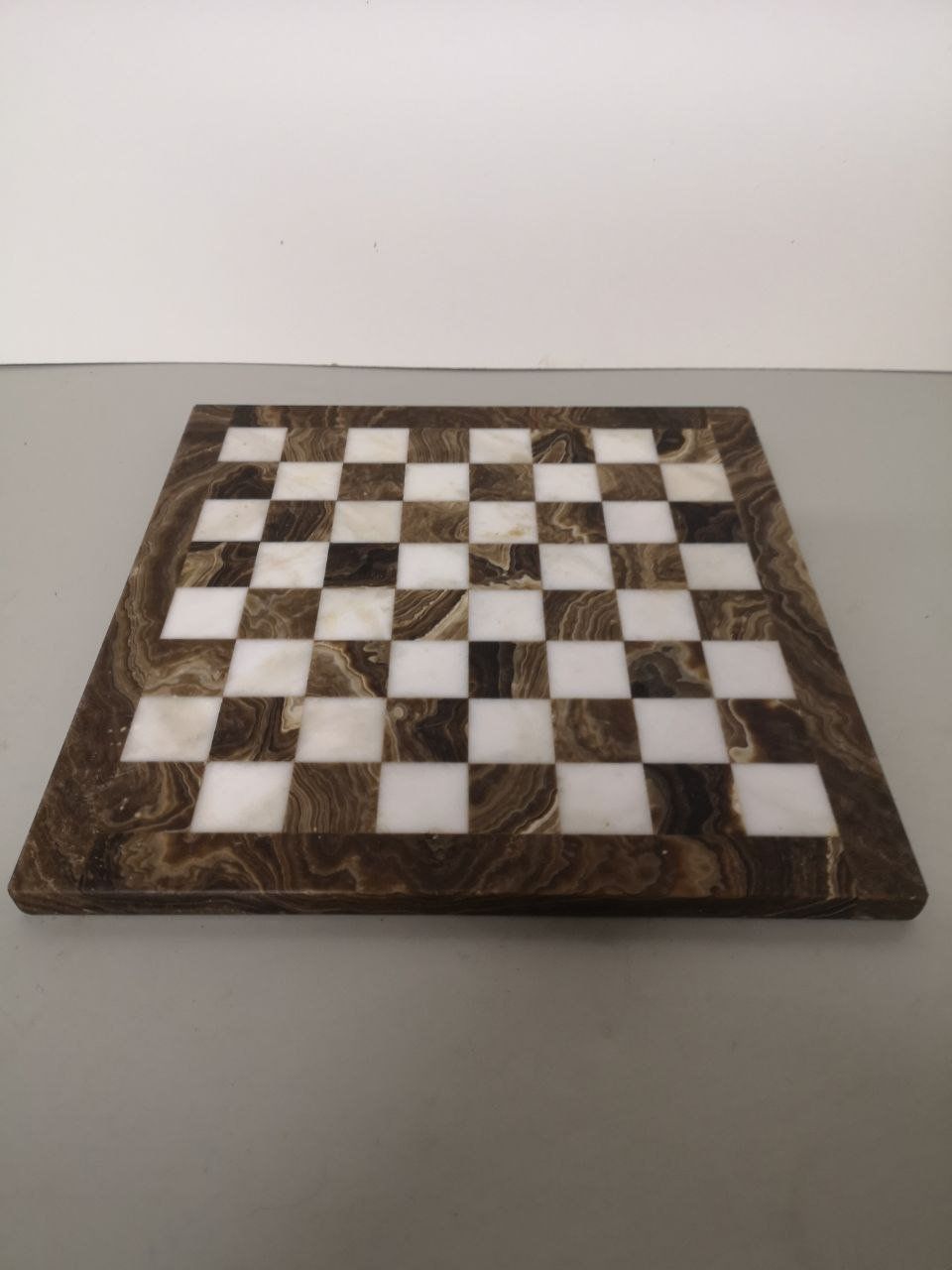 Spiele: Schachmarmor mit chinesischem Motiv. – Gebraucht aus Bern von Yunkom 9