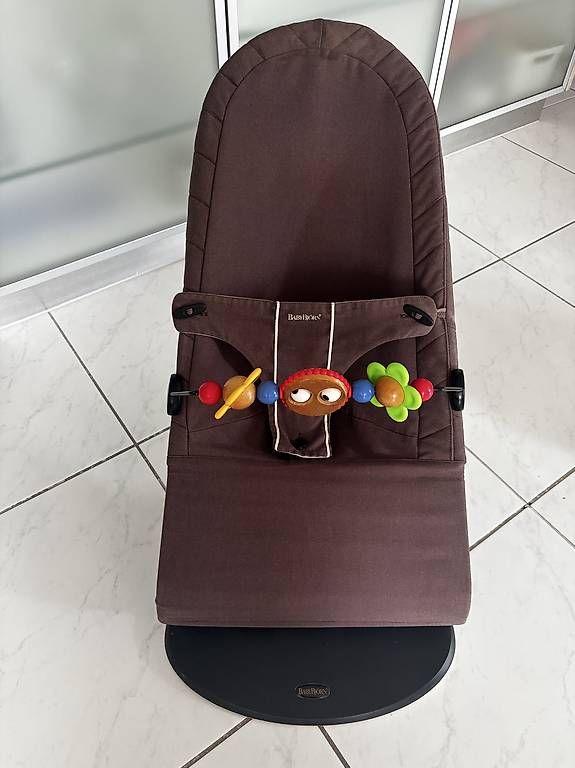 Porte-bébés ventraux & dorsaux: Baby Björn – D'occasion à Uezwil par Ramy05