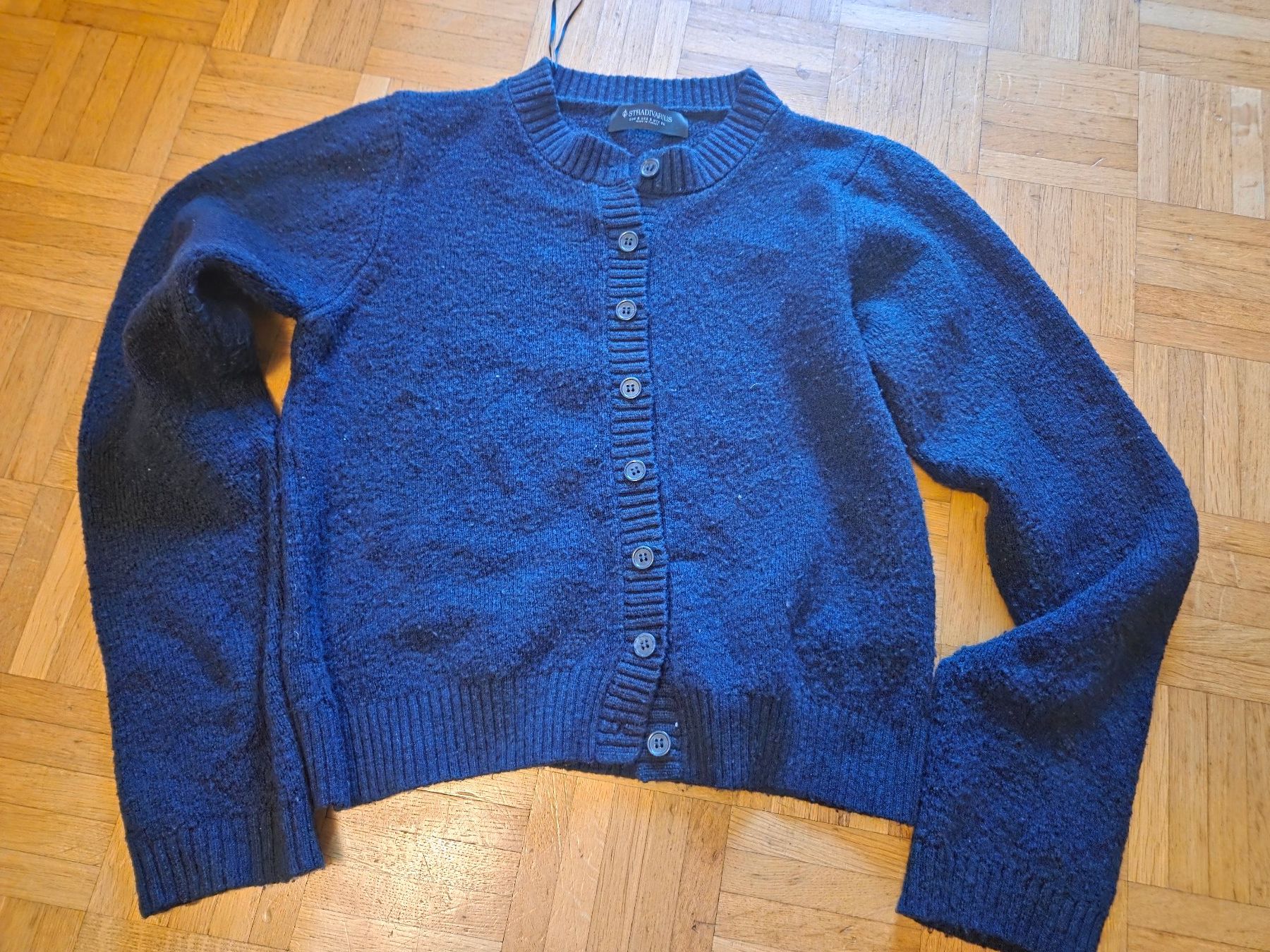 Jacken: 3 Strickjäckli Gr. S, 1x cropped – Gebraucht aus Basel von Roundtrip 2