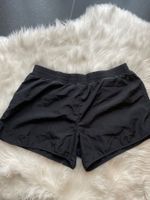 Schwarze Sportshorts (Badeshorts), Grösse M
