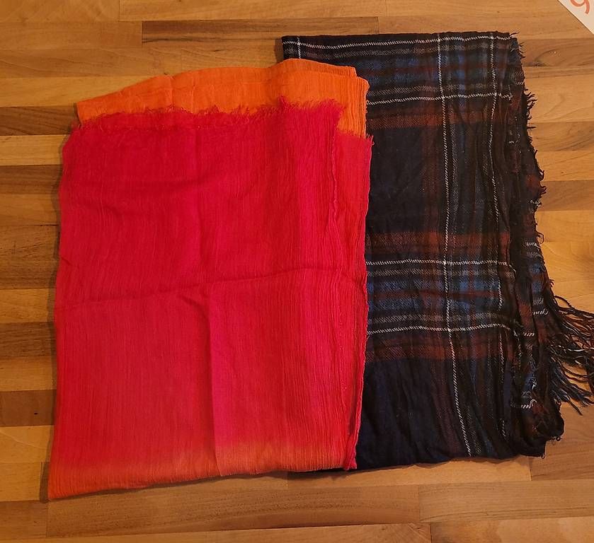 Foulards, Tücher & Schals: Schal Tuch Sommer Winter Seide – Gebraucht aus Bern von jud_7ct5 1