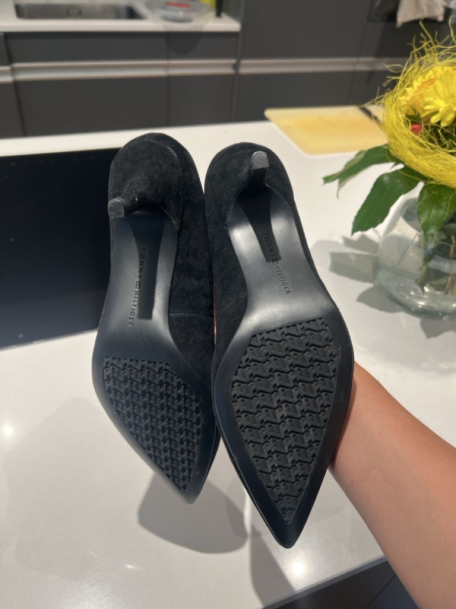 Tommy Hilfiger Chaussures femmes: Neue Tommy Hilfiger Pumps  – Neuf (Voir description) à jona par paulan94 2